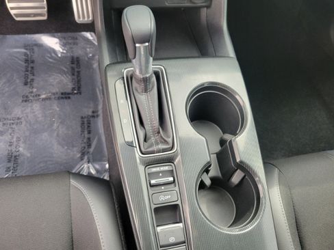 Used 2024 Honda Civic Sport image 28