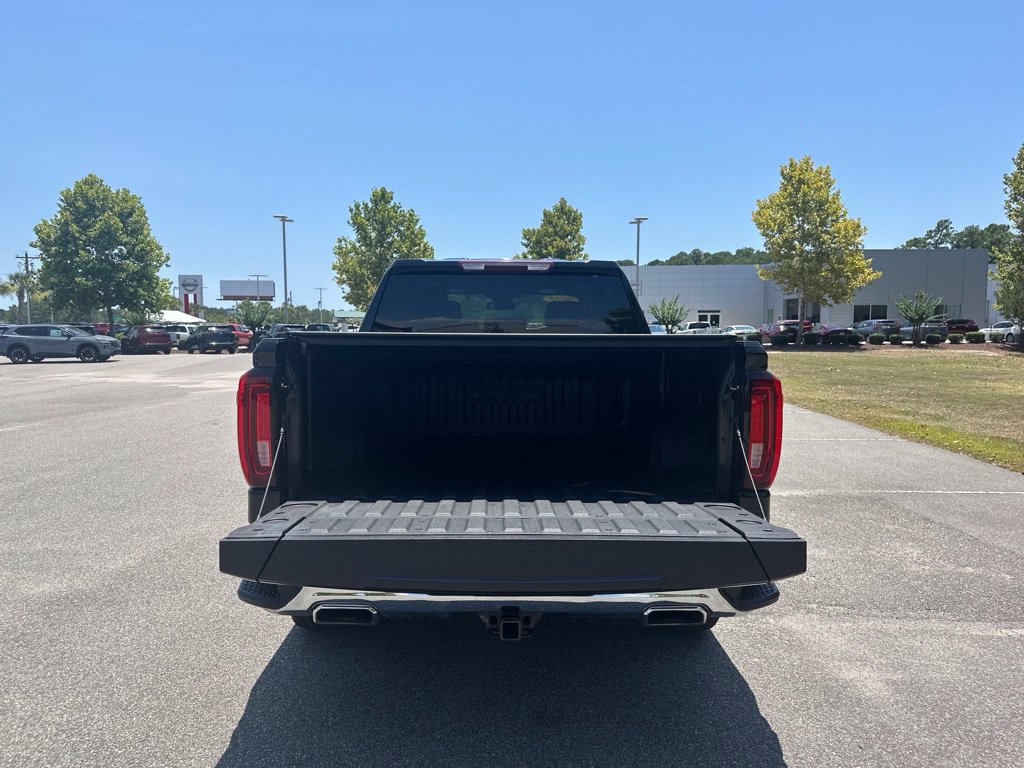 Used 2022 GMC Sierra 1500 SLT AWD/4WD image 6