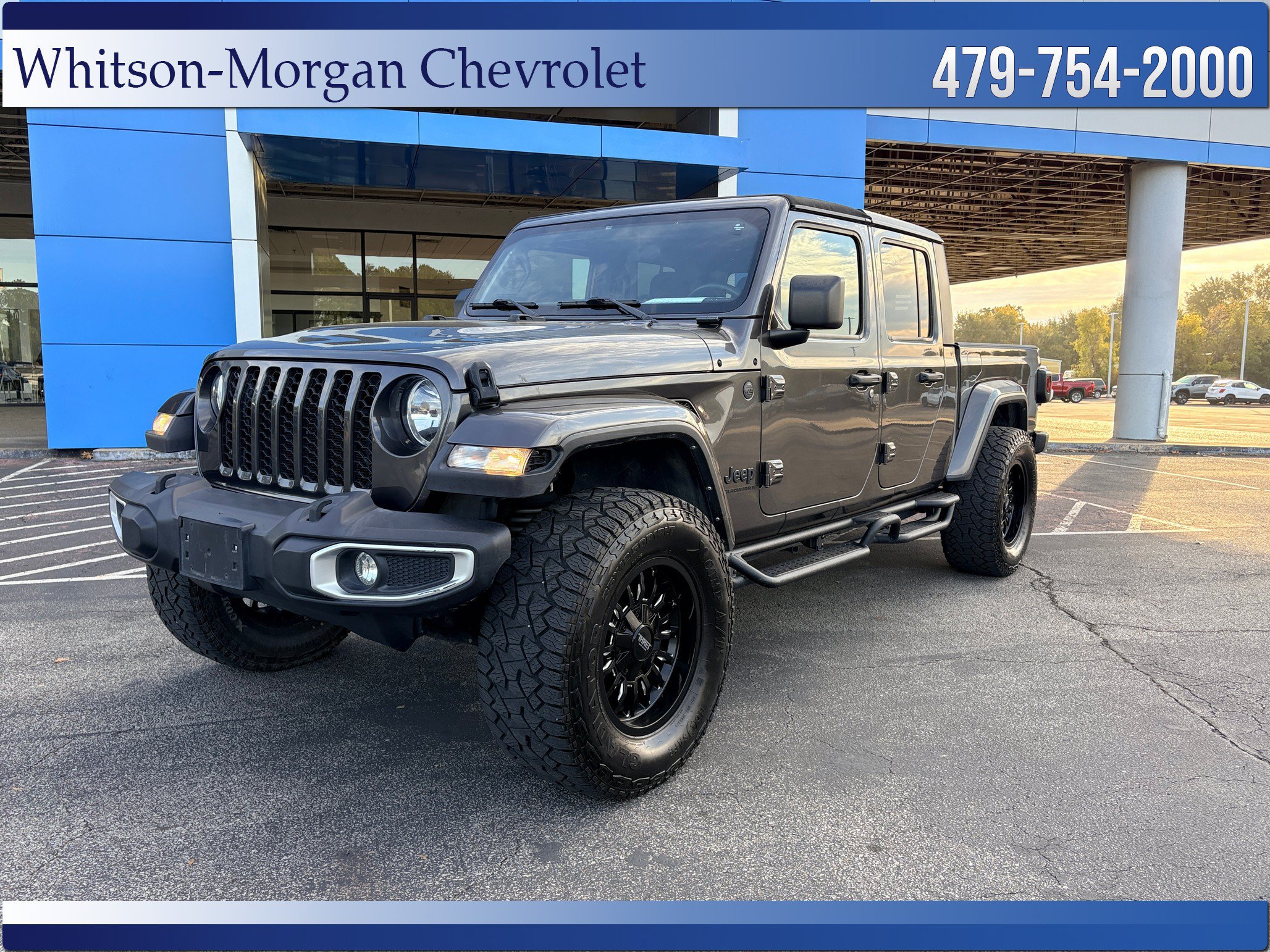 Used 2023 Jeep Gladiator Sport AWD/4WD image 1