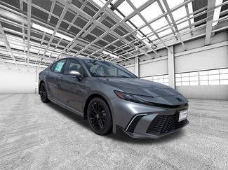 Used 2026 Toyota Camry SE w/ Multimedia Upgrade Package FWD video 1