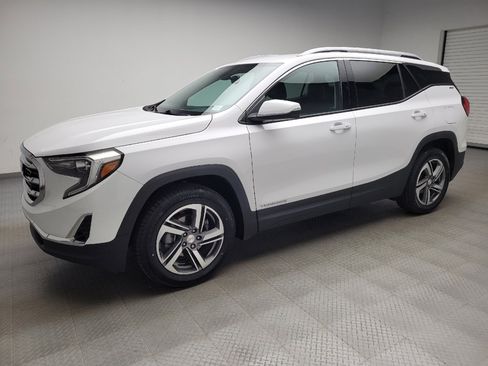 Used 2020 GMC Terrain SLT w/ Preferred Package AWD/4WD image 2