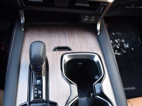 Used 2023 Lexus RX 350 image 17