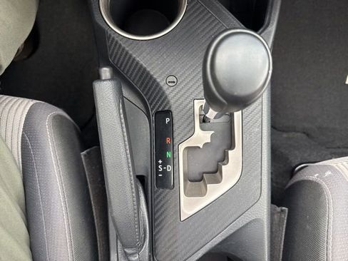 Used 2013 Toyota RAV4 XLE image 27