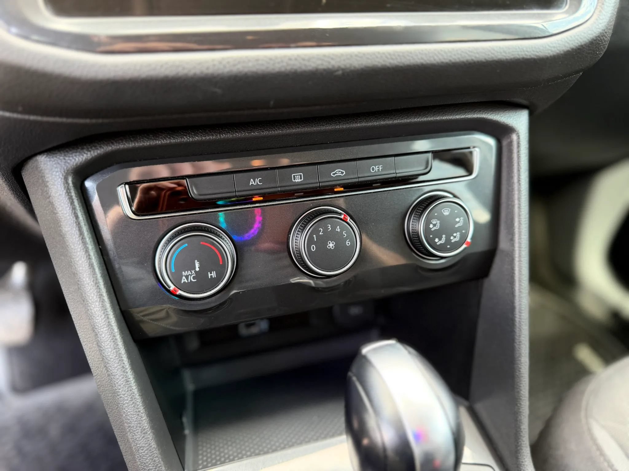 Used 2019 Volkswagen Tiguan S w/ Driver Assistance Package FWD image 35