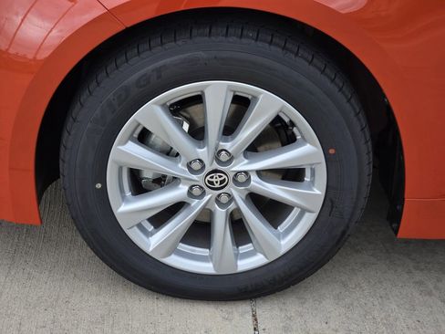 New 2026 Toyota Corolla SE image 7