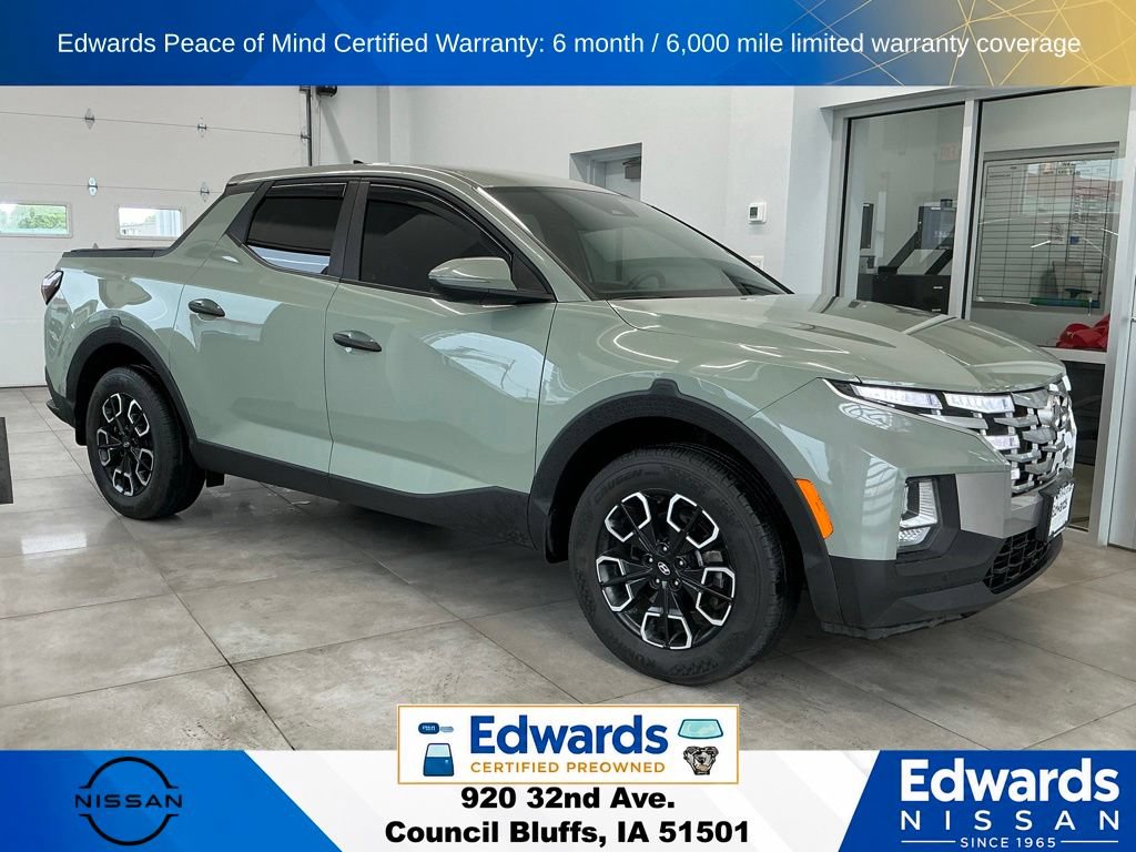 Used 2022 Hyundai Santa Cruz SEL w/ Cargo Package AWD/4WD image 2