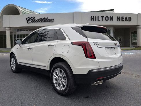 New 2026 Cadillac XT5 Luxury w/ LPO, Floor Liner Package image 4