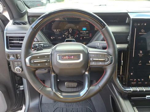 Used 2026 GMC Yukon XL AT4 Ultimate w/ LPO, Floor Liner Package AWD/4WD image 20