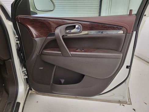 Used 2014 Buick Enclave Leather w/ Trailering Provision Package image 35