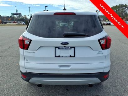 Used 2019 Ford Escape SE