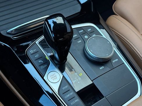 Used 2024 BMW X4 xDrive30i w/ Premium Package image 23