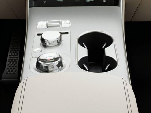 New 2026 Genesis GV70 2.5T Select AWD/4WD image 19