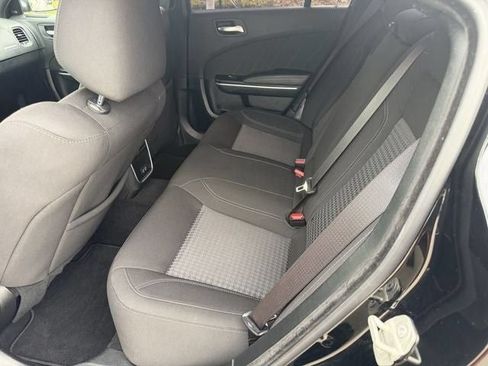 Used 2023 Dodge Charger SXT RWD image 27