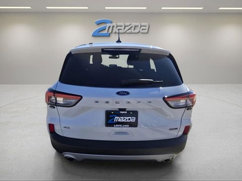 Used 2020 Ford Escape SE Sport image 4