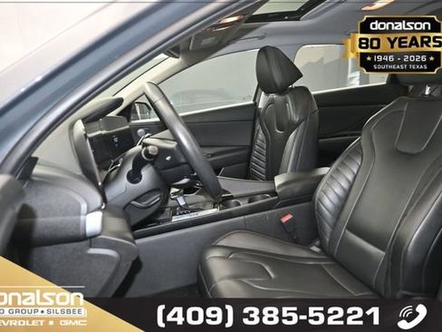 Used 2024 Hyundai Elantra Limited FWD image 9