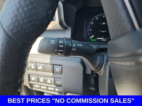 Used 2025 Toyota Tacoma 4x4 Double Cab Hybrid image 24
