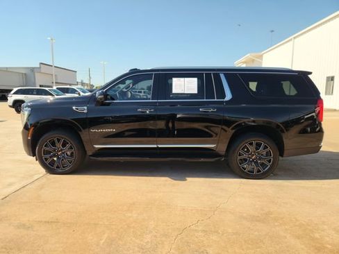 Used 2025 GMC Yukon XL Elevation AWD/4WD image 4