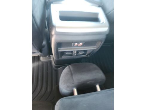 Used 2019 Nissan Murano S AWD/4WD image 13