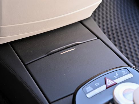 Used 2008 Mercedes-Benz S 550 image 42