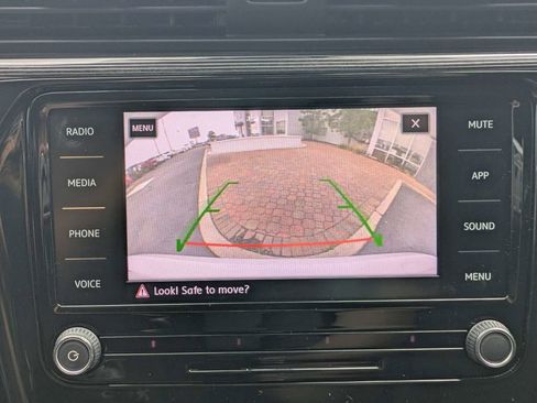 Used 2020 Volkswagen Passat 2.0T R-Line FWD image 22