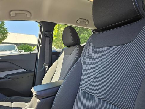 New 2027 Chevrolet Bolt LT FWD image 25