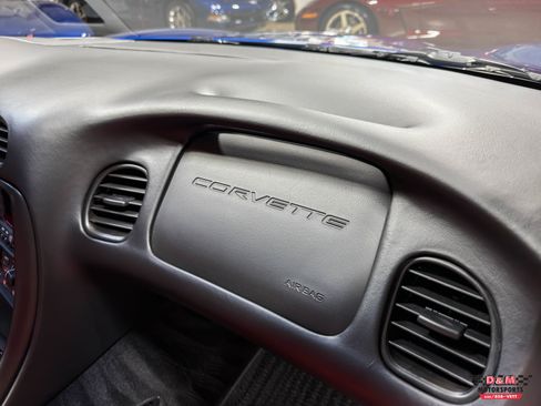 Used 2002 Chevrolet Corvette Z06 RWD image 14