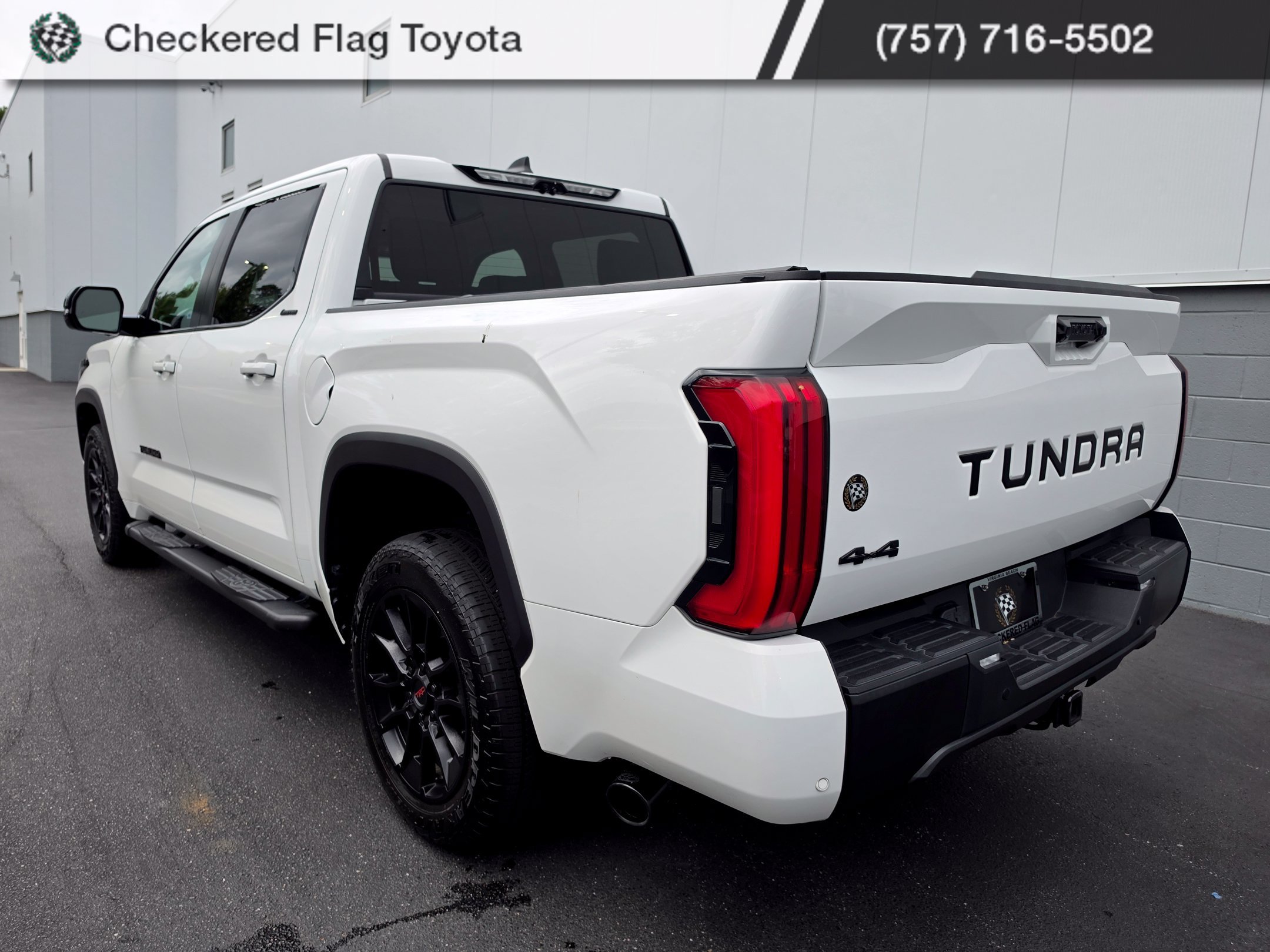 Used 2024 Toyota Tundra Limited AWD/4WD image 3
