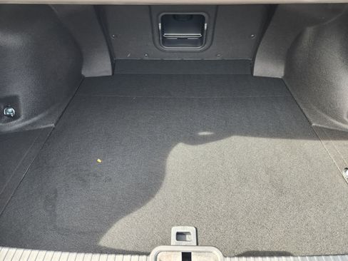 Used 2025 Lexus ES 350 w/ Premium Package image 39