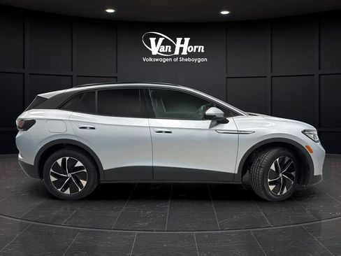 Used 2022 Volkswagen ID.4 Pro S image 8