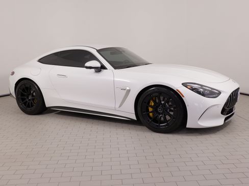 Used 2025 Mercedes-Benz AMG GT 63 image 9