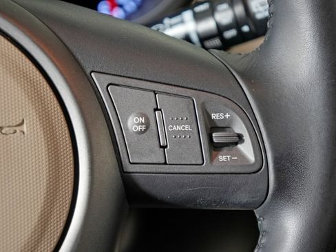 Used 2013 Kia Soul ! w/ Premium Pkg FWD image 23
