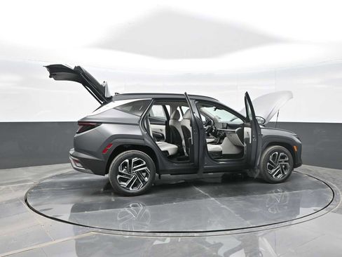 New 2026 Hyundai Tucson Limited image 41