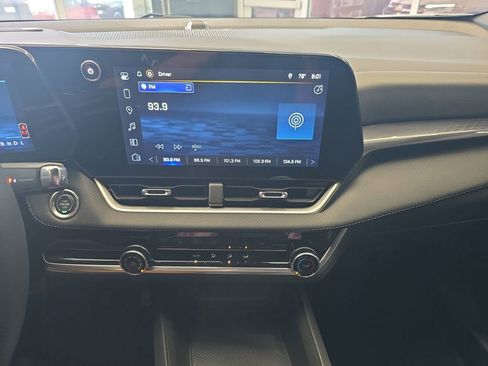 Used 2026 Chevrolet Equinox LT image 23