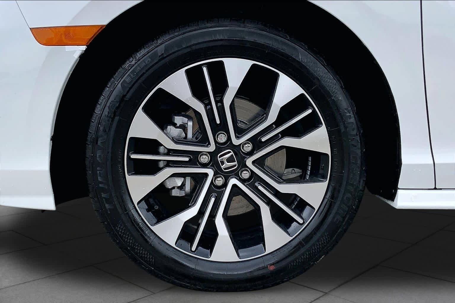New 2026 Honda Odyssey Elite image 13