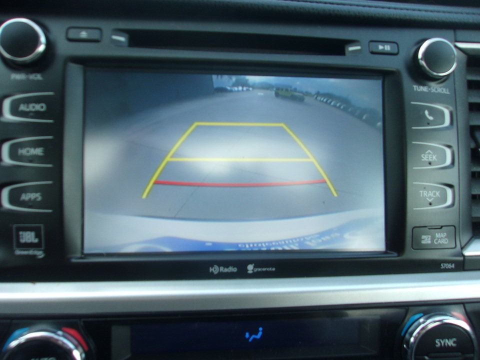 Used 2014 Toyota Highlander Limited AWD/4WD image 22