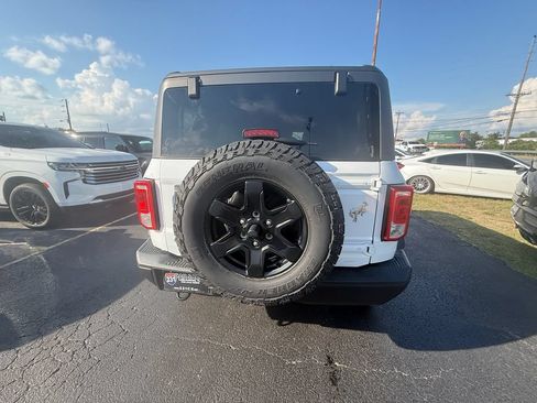 Used 2024 Ford Bronco Black Diamond AWD/4WD image 4