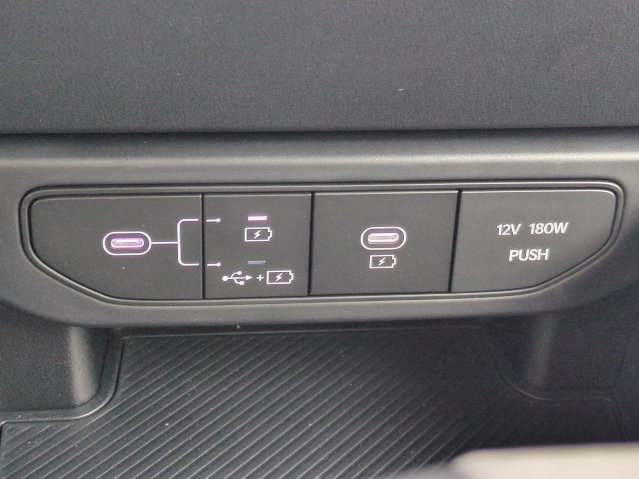 New 2026 Kia K4 FWD image 17