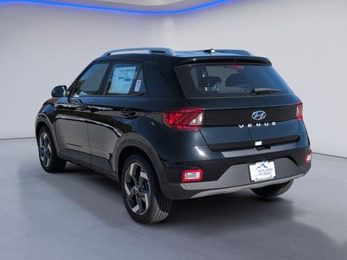 New 2026 Hyundai Venue SEL image 6