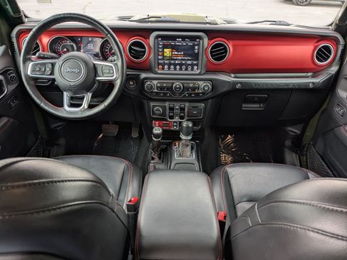 Used 2021 Jeep Wrangler Unlimited Rubicon AWD/4WD image 30
