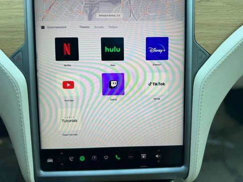 Used 2018 Tesla Model S 75D image 17