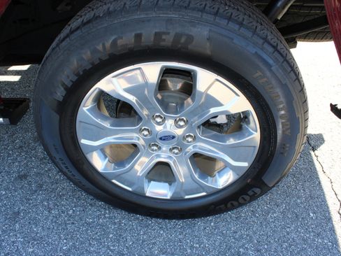 Used 2022 Ford F150 Platinum w/ Equipment Group 701A High image 12