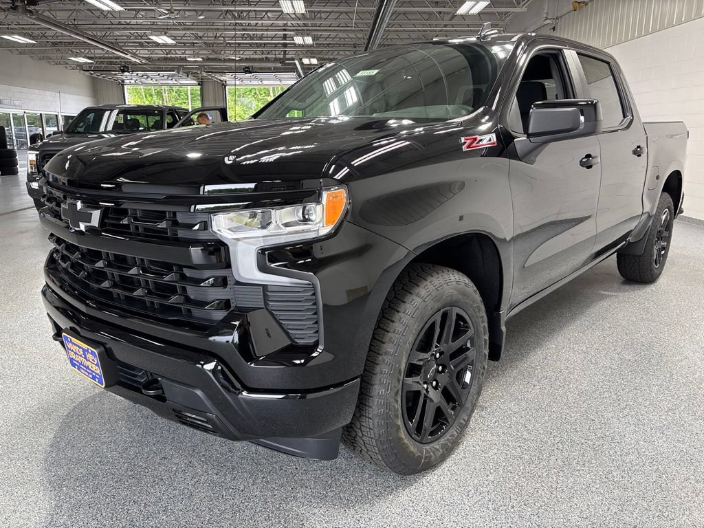 New 2026 Chevrolet Silverado 1500 RST AWD/4WD image 3