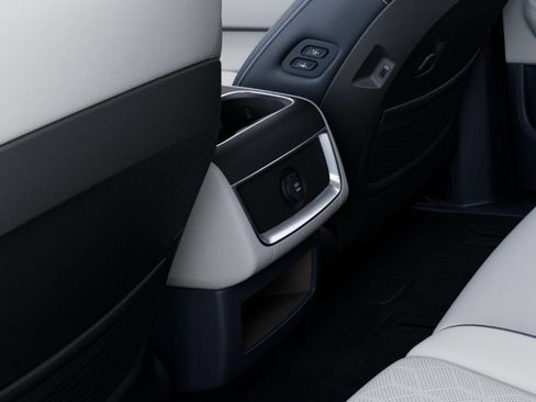 New 2026 Kia Carnival EX image 26