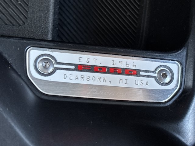 Used 2025 Ford Bronco Heritage Edition AWD/4WD image 39