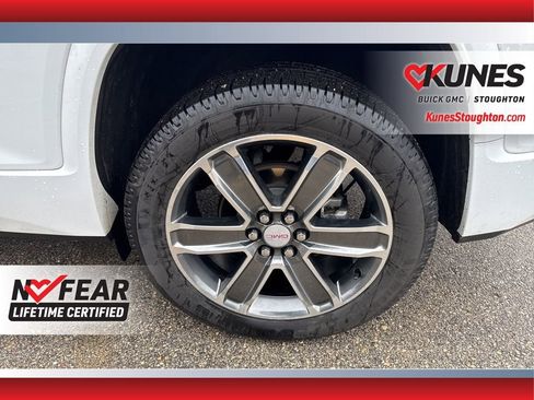 Used 2019 GMC Acadia Denali w/ Technology Package image 18