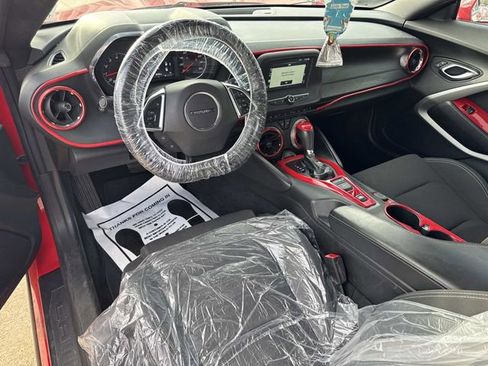 Used 2018 Chevrolet Camaro LT w/ RS Package image 13