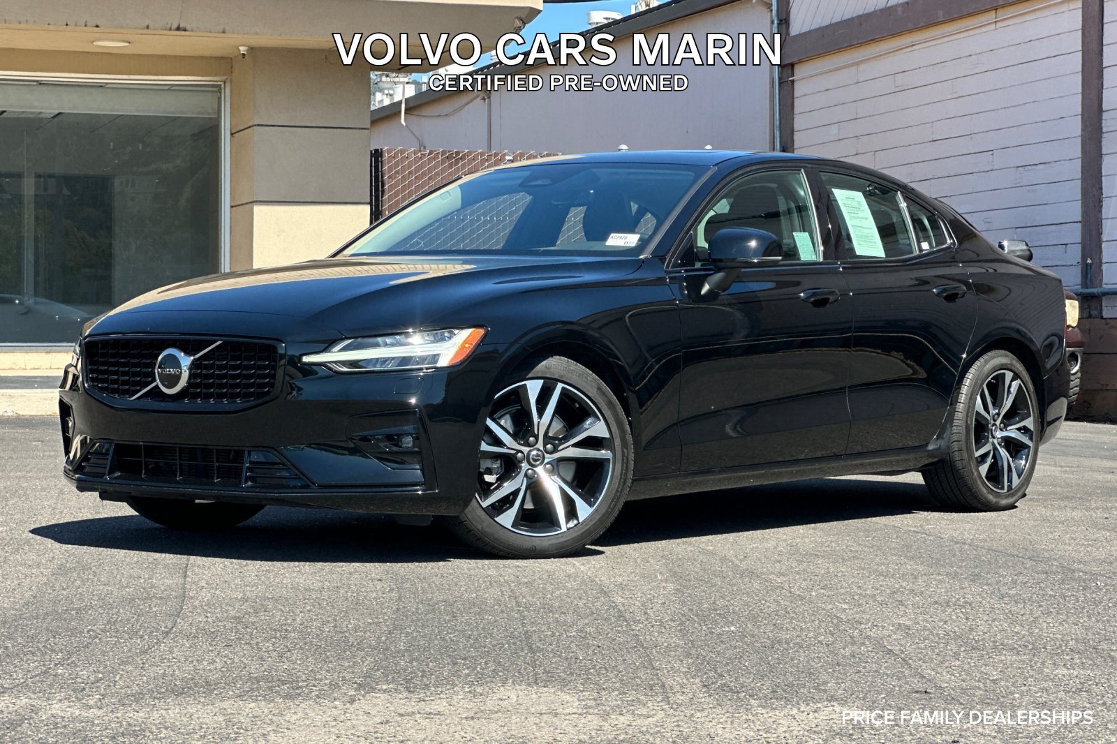 Certified 2023 Volvo S60 B5 Core AWD/4WD image 1