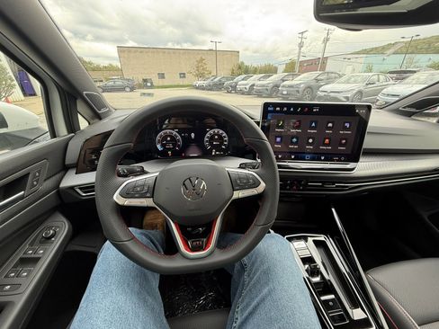 New 2025 Volkswagen GTI SE image 12