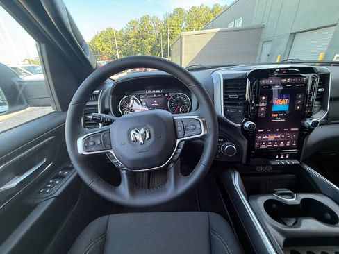 New 2026 RAM 1500 Big Horn AWD/4WD image 9