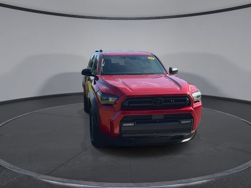 Certified 2025 Toyota 4Runner SR5 AWD/4WD image 3